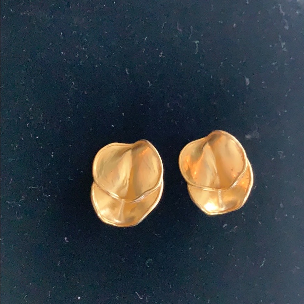 Vintage J. Gabriel Leaf petals pierced earrings